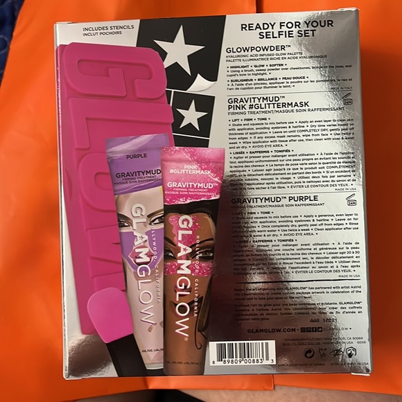 GLAMGLOW The Art of Glowing Skin Ready for Selfie Set NEW in Box - Picture 5 of 9